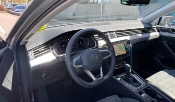 
									VW Passat 2.0 TDI BMT R-Line Elegance 4Motion DSG (Kombi) voll								