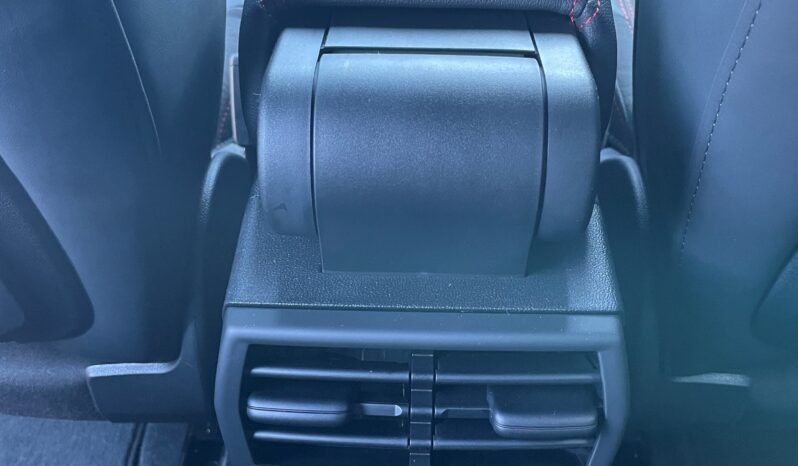 
								AUDI RS3 Sportback 2.5 TSI quattro S-tronic (Limousine) voll									