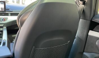 
									AUDI RS4 Avant quattro tiptronic (Kombi) voll								
