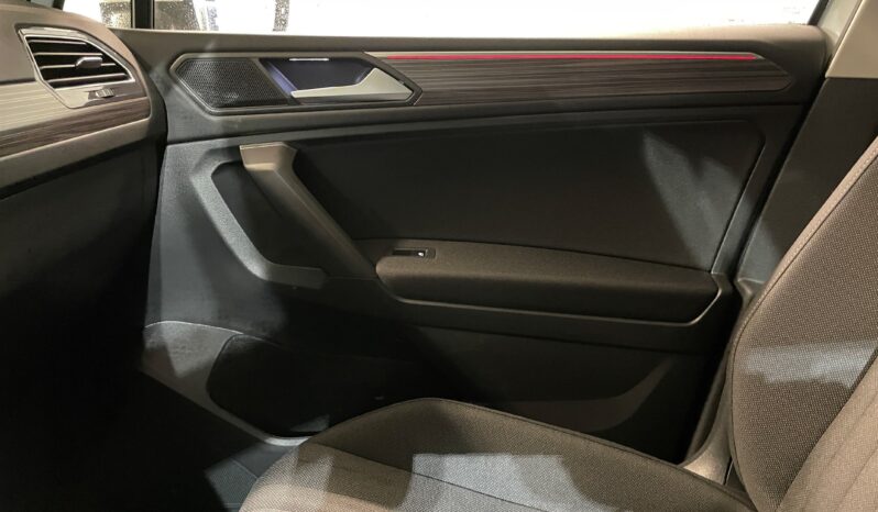 
								VW Tiguan Allspace 2.0TSI Life 4Motion DSG (SUV / Geländewagen) full									