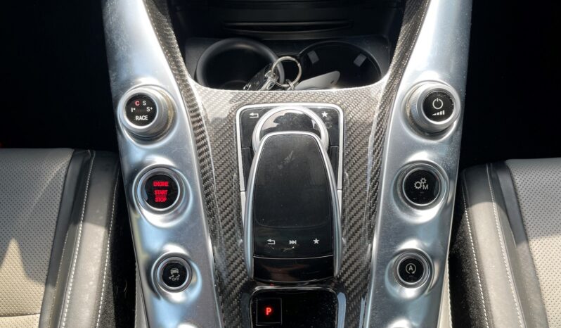 
								MERCEDES-BENZ AMG GT C Roadster Speedshift DCT (Cabriolet) full									