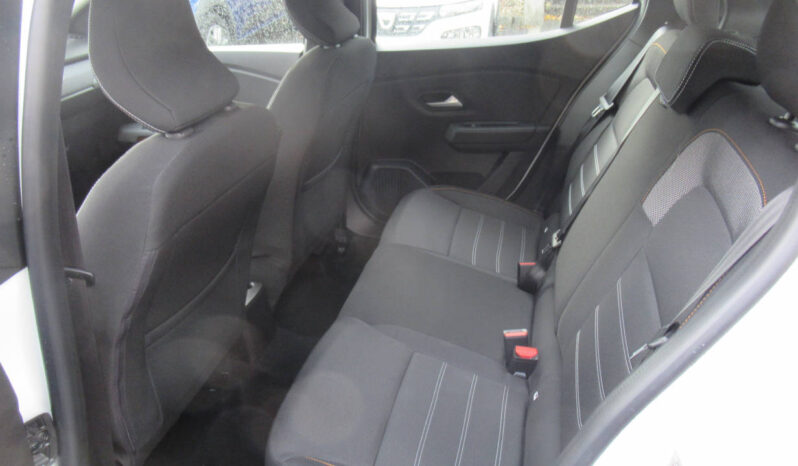 
								Dacia Sandero 1.0 TCe Stepway Comfort CVT full									