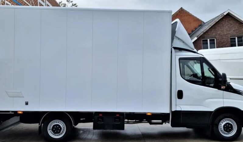 
								IVECO Daily 35 C 18H V (Kasten) voll									